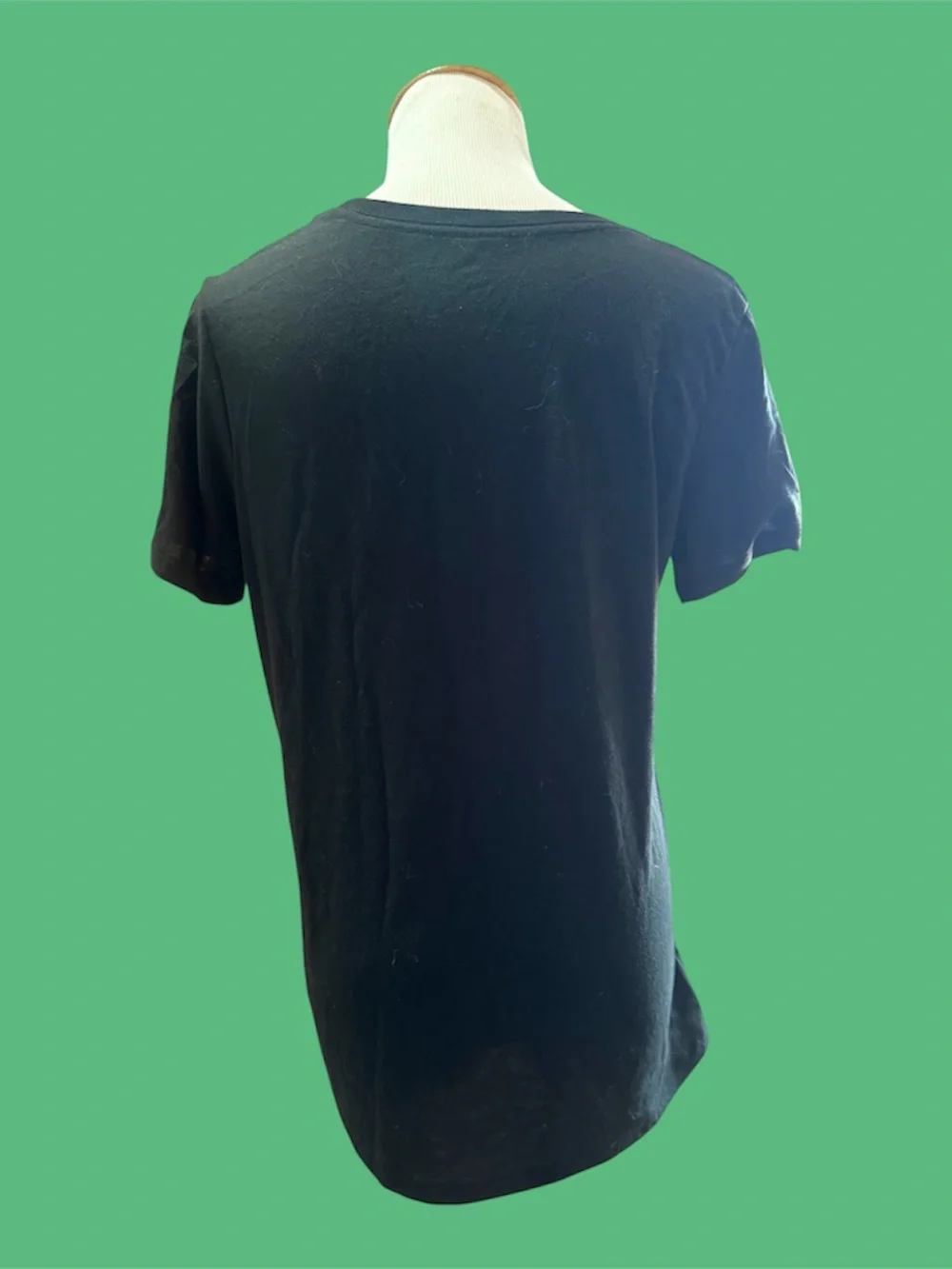 Blessed and Lucky Black and Green Shamrock T‑Shirt Size Med